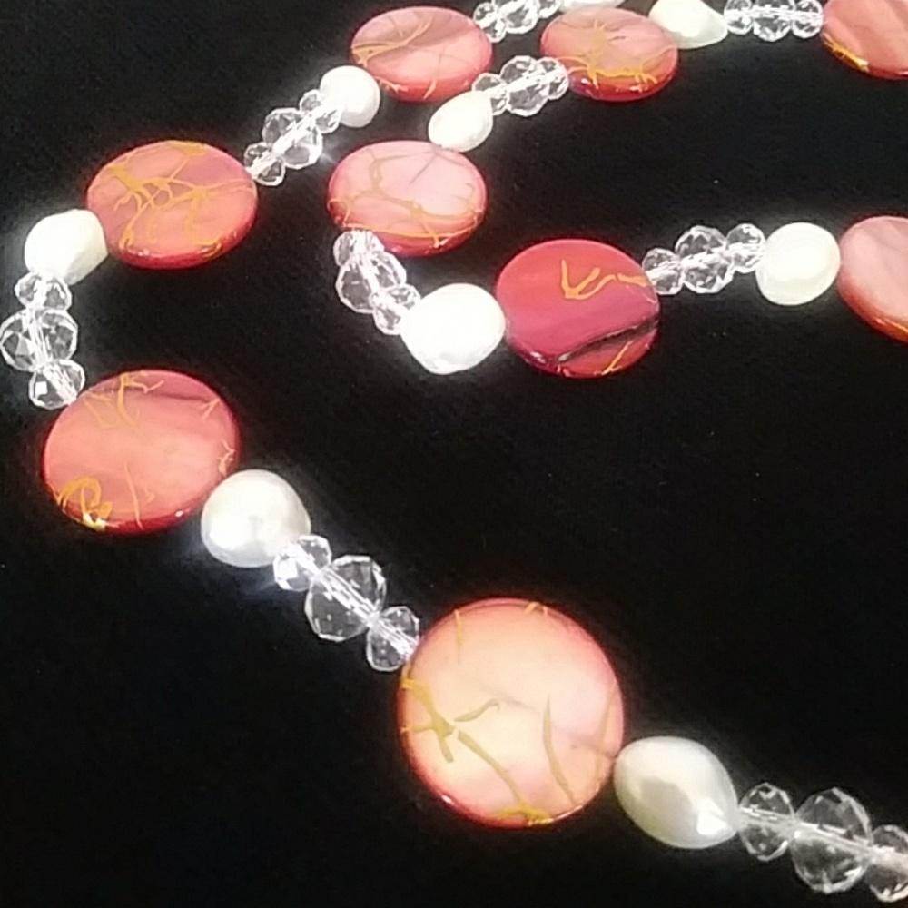 Rose Gold Cultered Pearl & Beaded Necklace